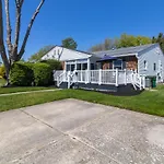 Coastal Cottage! Brand New Listing!