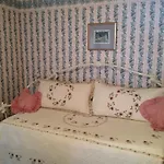 Henry Sawyer Inn