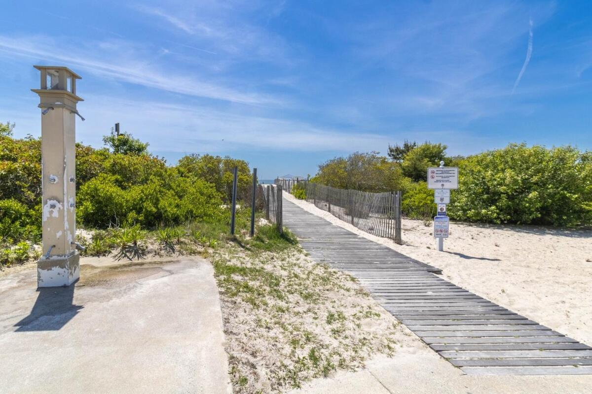 Holiday home Coastal Cottage! Brand New Listing! Cape May
