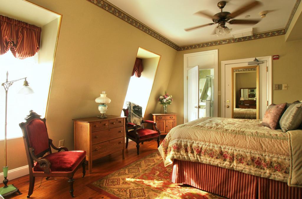 The Queen Victoria Bed & Breakfast 3*