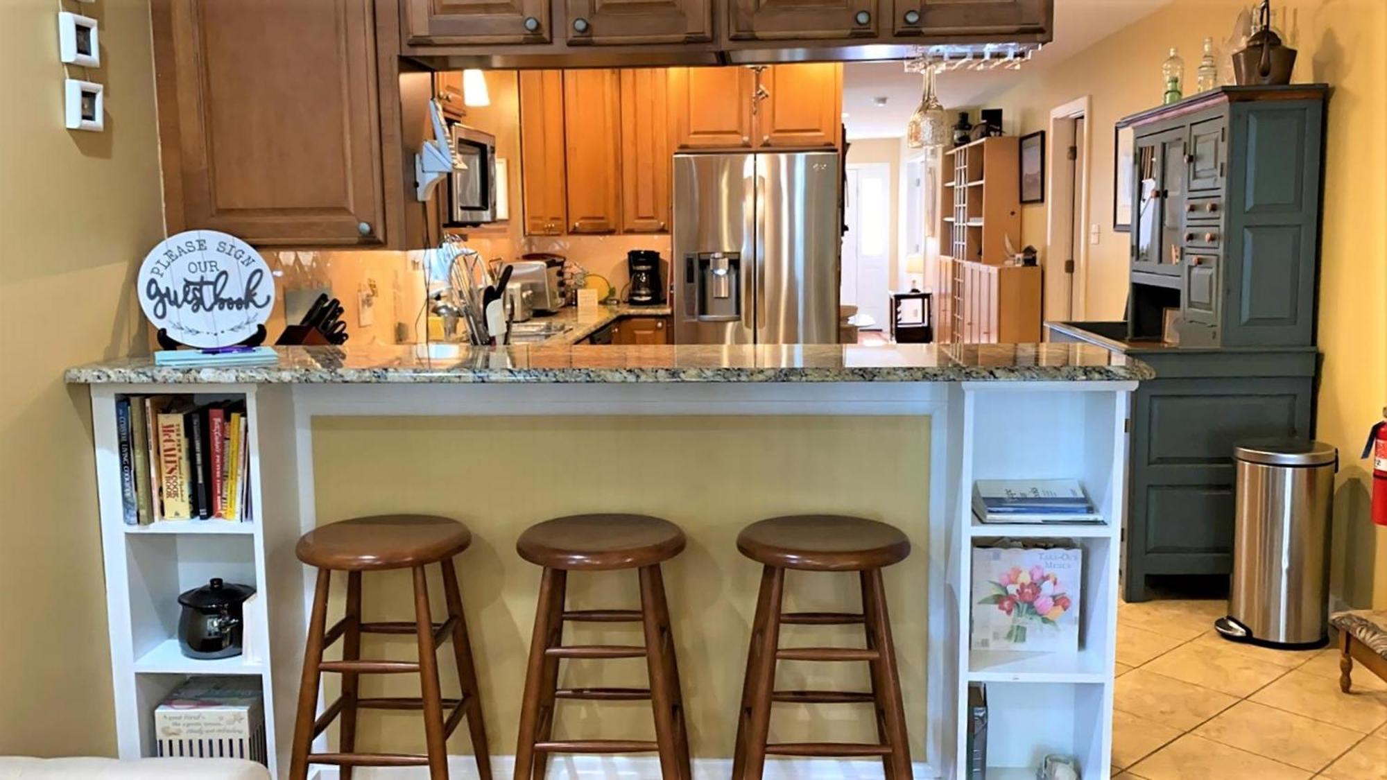 915 Columbia Avenue - Columbia Dream *
