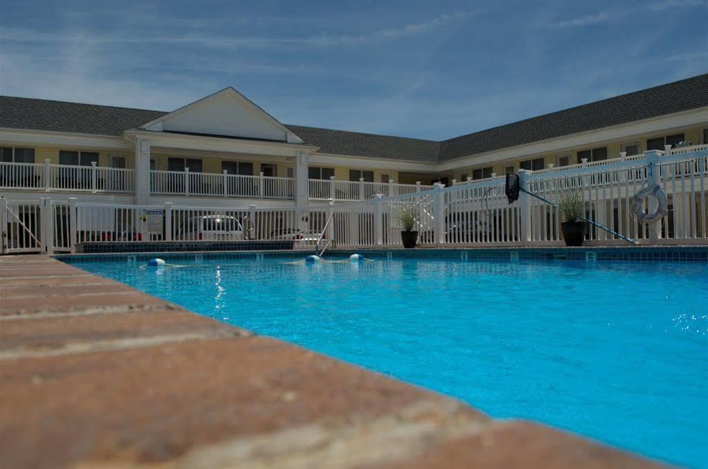 The Club On Madison Avenue Motel 2*